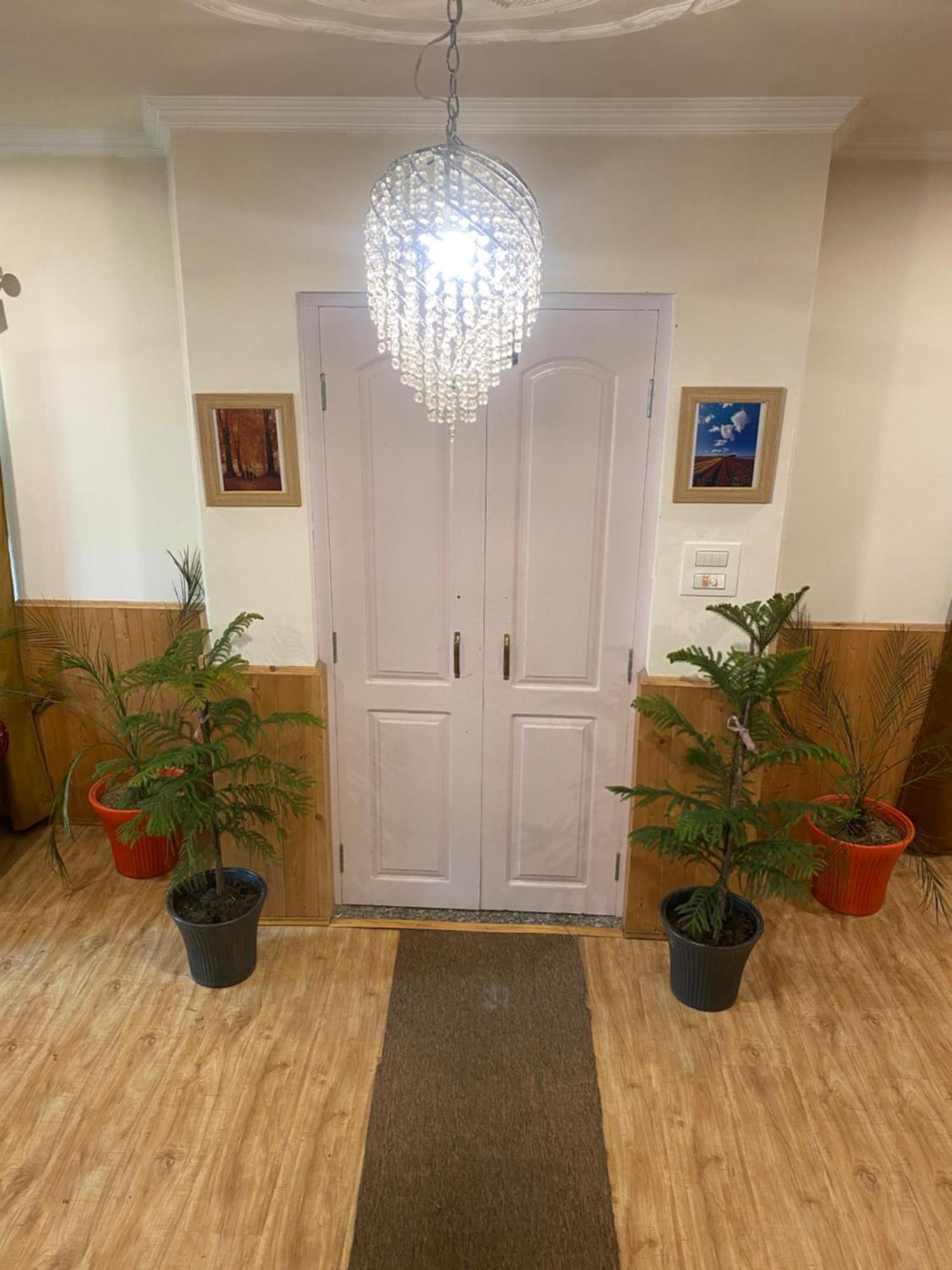 Al Jalal Resort Сринагар Экстерьер фото